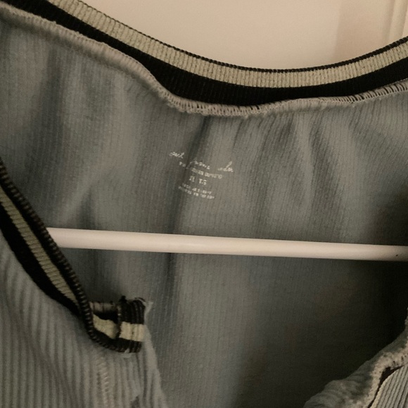 Urban Outfitters Out From Under Go For Gold Seamless Top - Picture 3 of 7